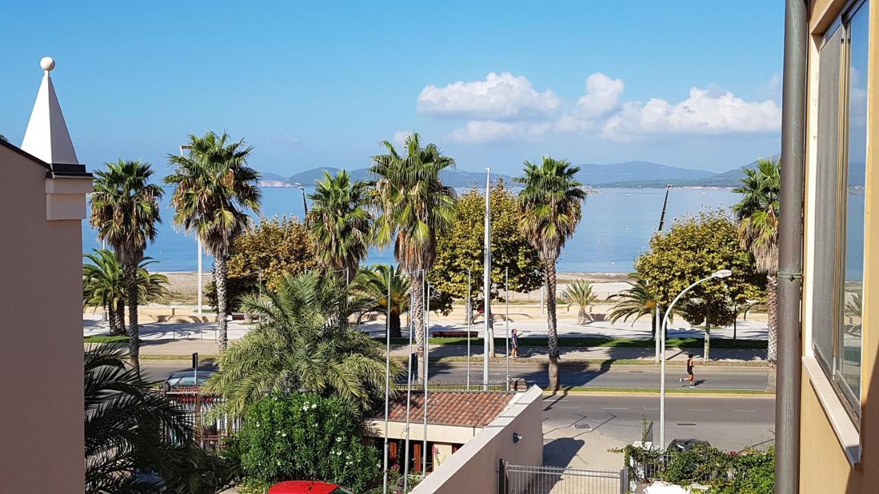 Appartamento In Centro Fronte Spiaggia Del Lido Con Terrazza Vista Mare E Wi-Fi 阿尔盖罗 外观 照片